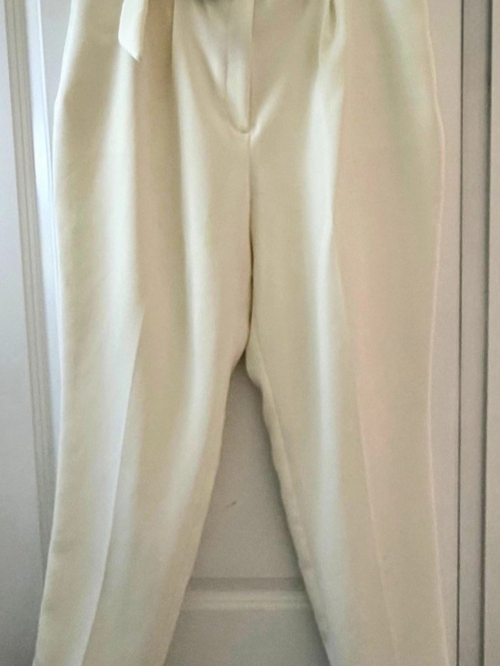 White House Black Market Ivory Belted Tapered Ankle Lined Pants 14 NWOT Pockets